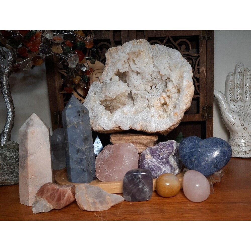 Assorted Crystal Bundle - Picture 3 of 7